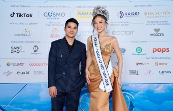 Hoa hậu Phương Linh chính thức nhận sash đại diện Việt Nam tham dự 'Miss Cosmo 2025'
