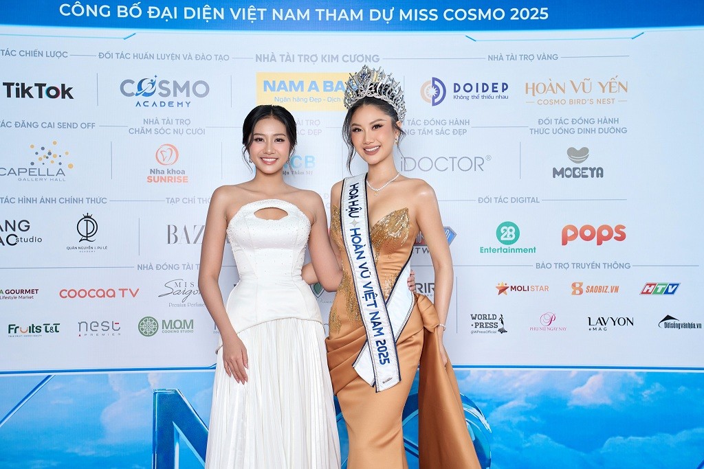 Hoa hậu Phương Linh chính thức nhận sash đại diện Việt Nam tham dự 'Miss Cosmo 2025'