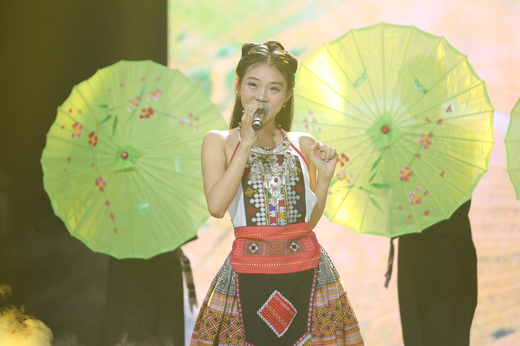 Hoàng Thái: Từ thí sinh từng bị ban giám khảo 'quên tên' đến chiến thắng giải Quán quân 'Tỏa sáng ước mơ' mùa 4