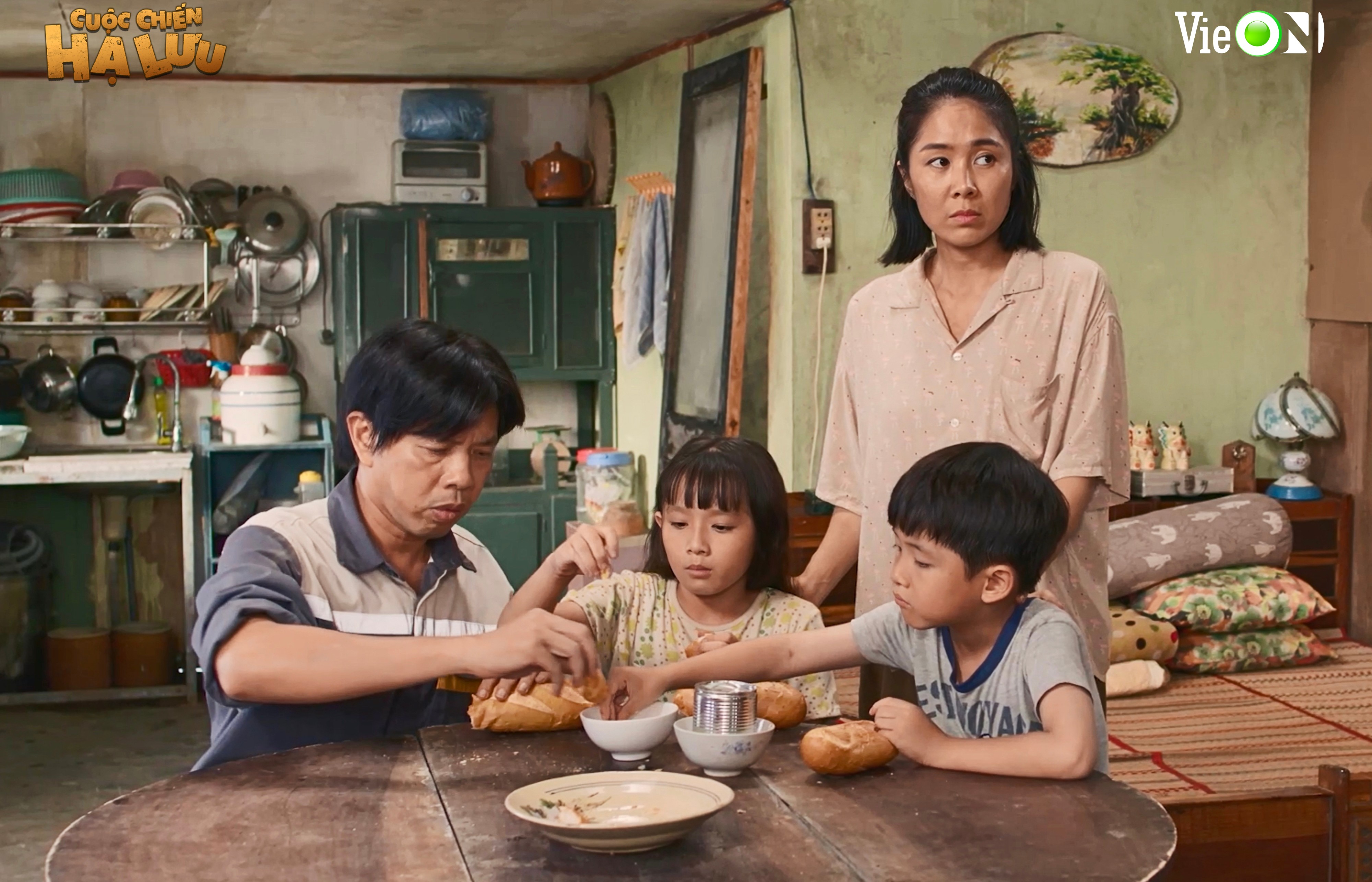 Thái Hòa xót cho 2 sao nhí trong 'Cuộc chiến hạ lưu'