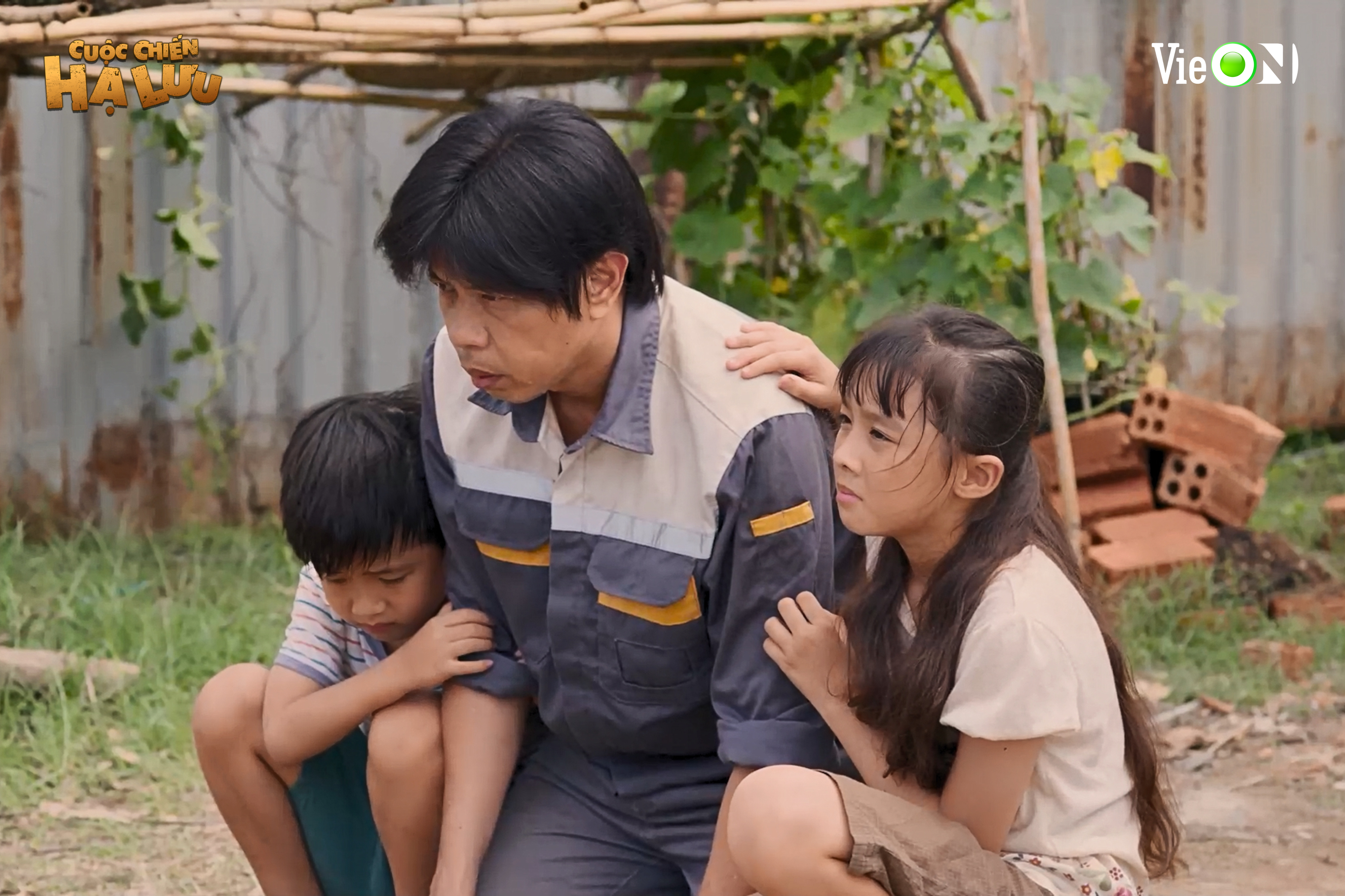 Thái Hòa xót cho 2 sao nhí trong 'Cuộc chiến hạ lưu'