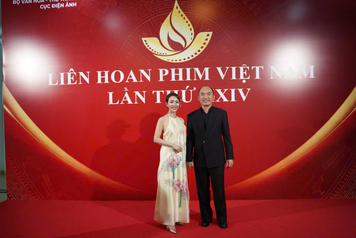 Sao Việt đổ bộ tại thảm đỏ bế mạc Liên hoan phim Việt Nam lần thứ 24