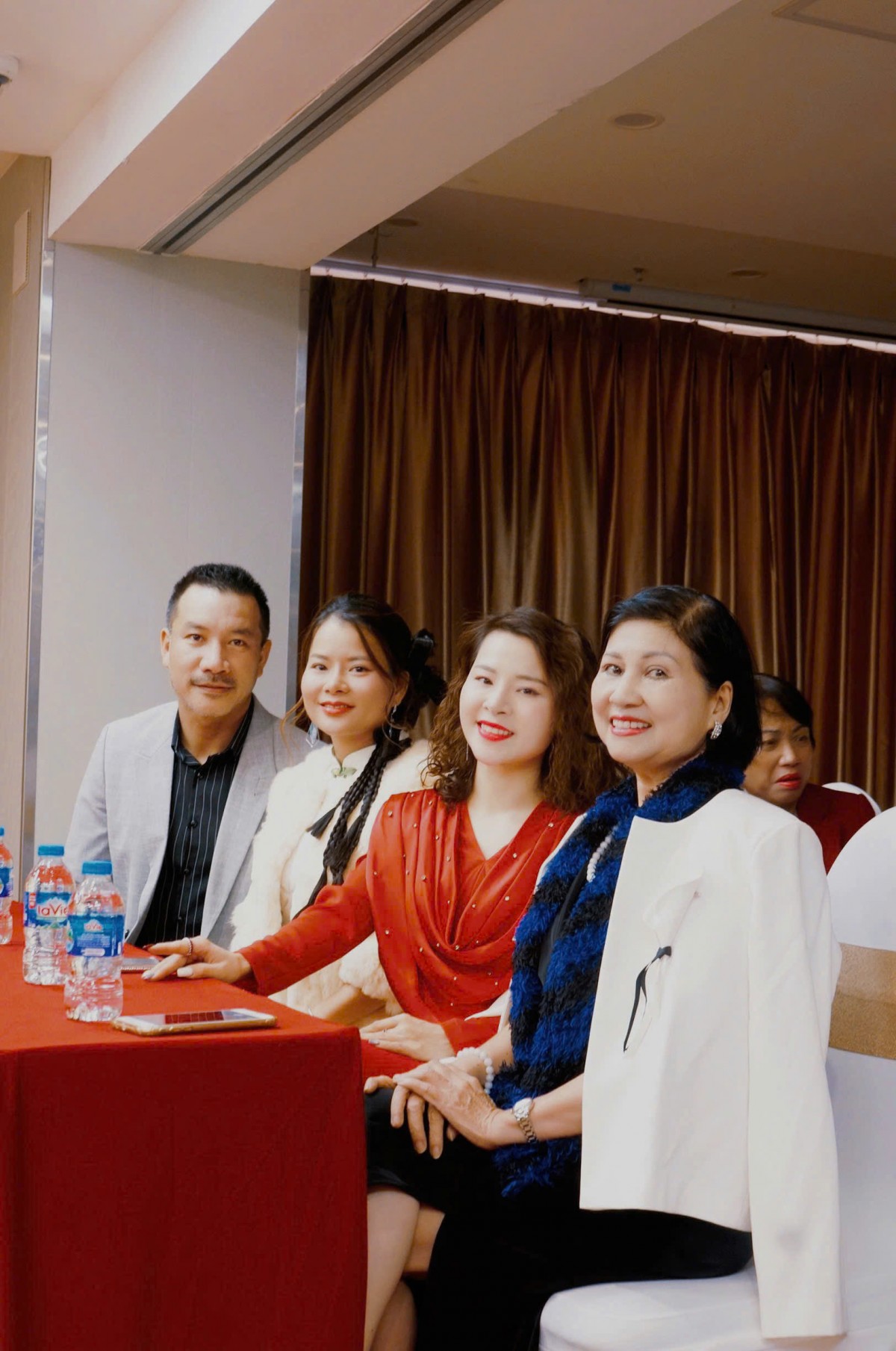 Diễn viên Bá Cường xuất hiện tại sự kiện ra mắt 'Ngõ Nữ Quyền'