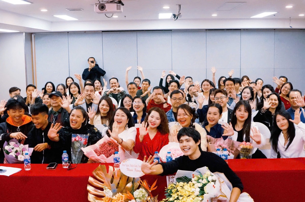 Diễn viên Bá Cường xuất hiện tại sự kiện ra mắt 'Ngõ Nữ Quyền'