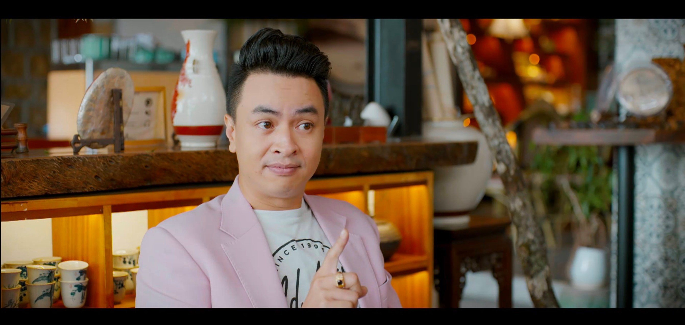 Đồng Văn Tiền: Hiện tượng giải trí giờ vàng VTV, nói câu nào viral câu đấy