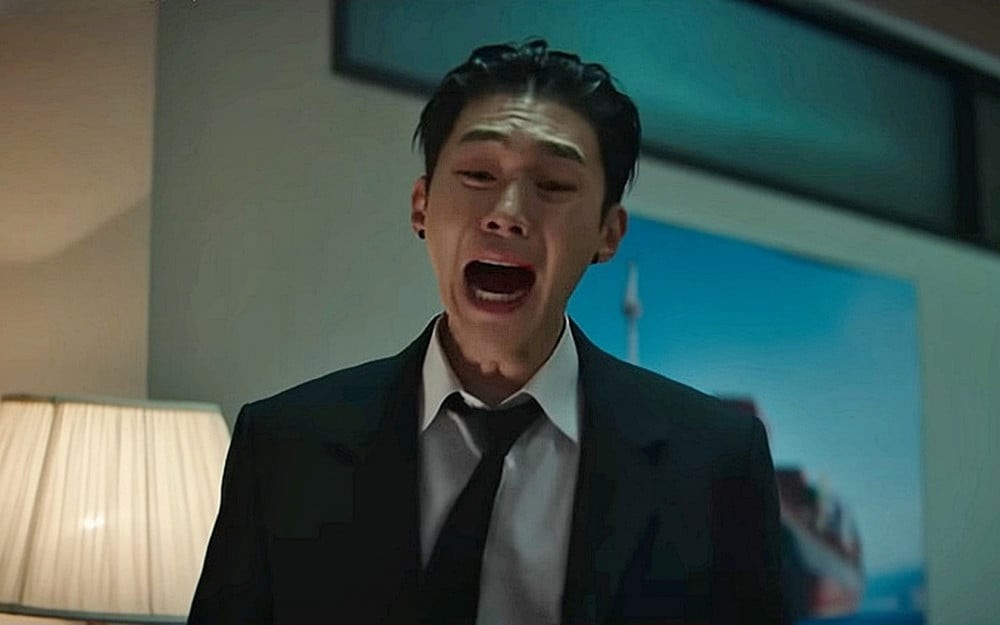 'Typhoon Family' gây tranh cãi vì một tình tiết khó hiểu