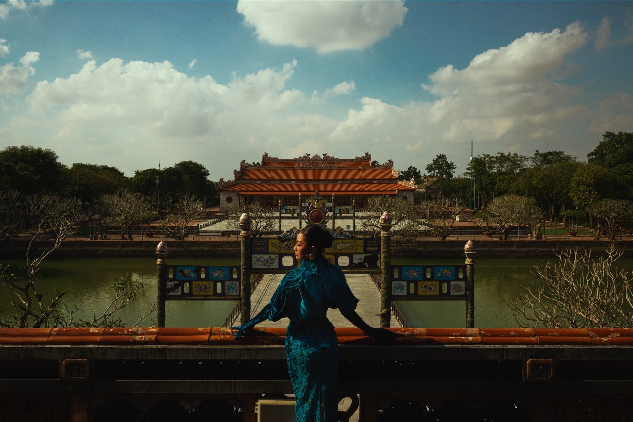 NTK Lê Thanh Hòa và đạo diễn Long Kan đồng hành cùng show thời trang 'Hello Cosmo From Vietnam' mùa 2 tại Huế