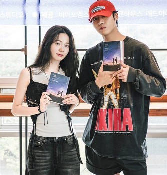 Phim Hàn sắp ra mắt bị chê vì diễn viên 'vừa già vừa xấu'?