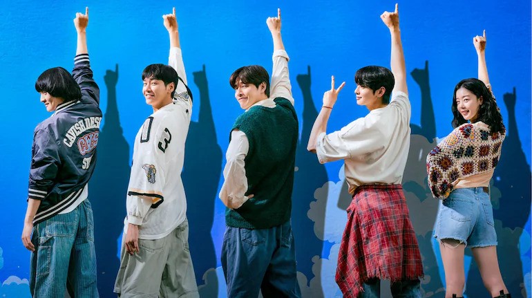 Chớ bỏ lỡ 'Anh trai say xe' - Phim hài Hàn gây cười 'té ghế' đứng đầu phòng vé quê nhà cuối năm 2025!