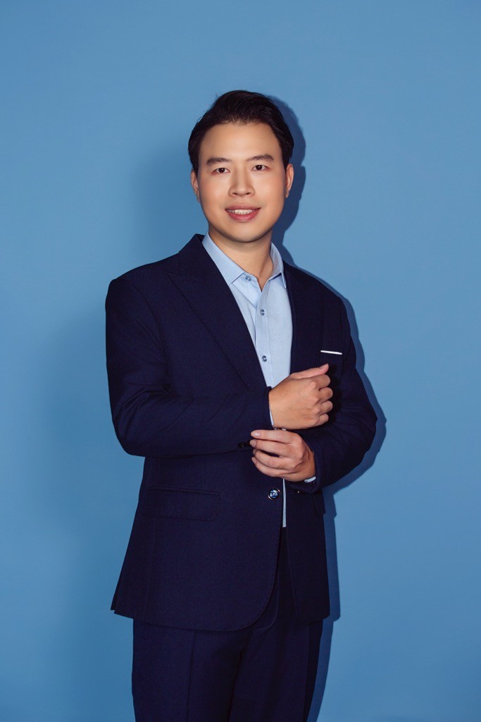 'Người hát tình ca': Cô giáo xinh đẹp nhận cơn mưa lời khen từ ca nhạc sĩ Sỹ Luân