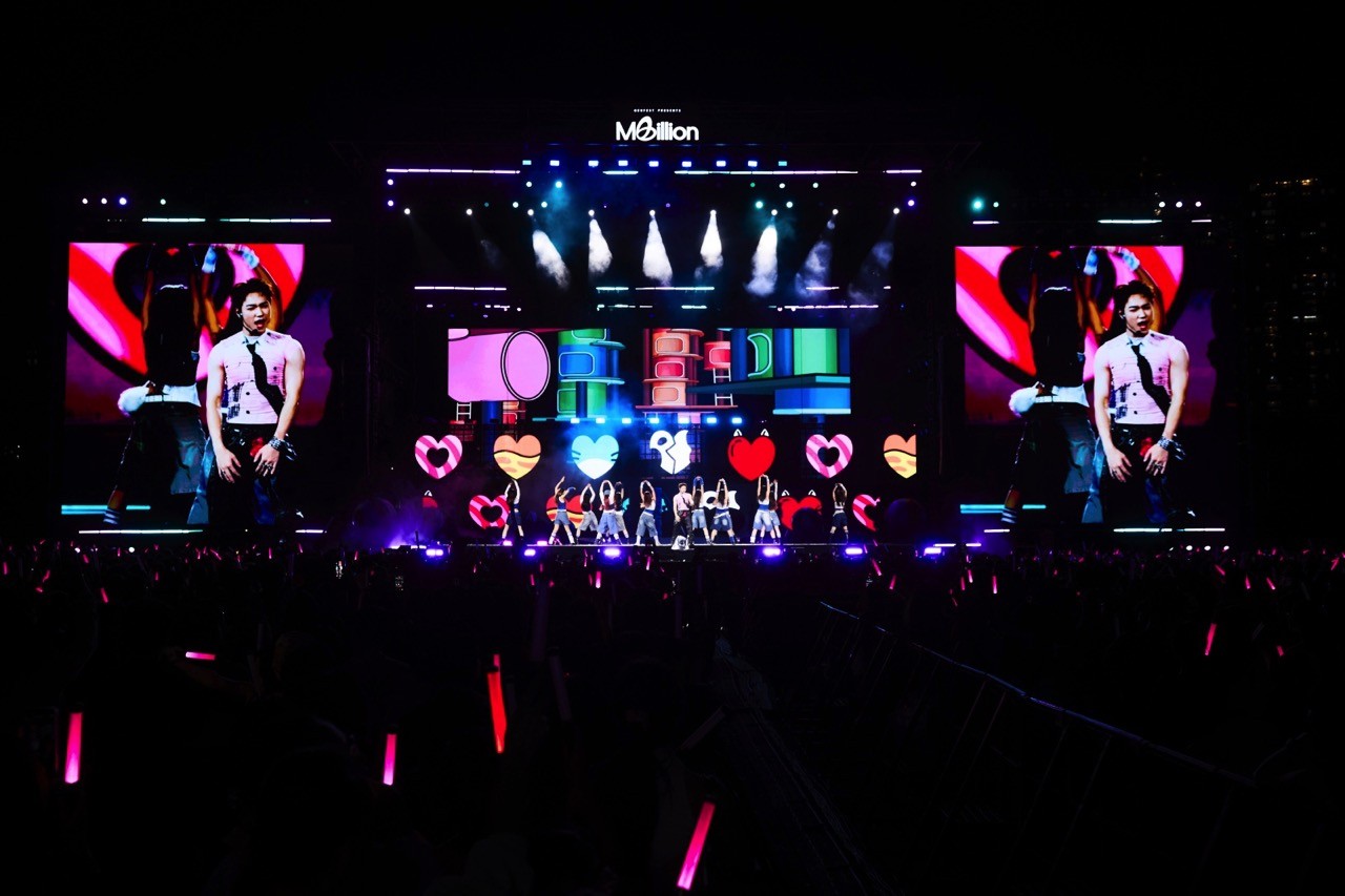 Jsol biến sân khấu 'MBillion' thành 'vũ trụ mèo hồng': 4 tuần để hoàn thiện sân khấu 45 phút chuẩn mini-concert đa giác quan