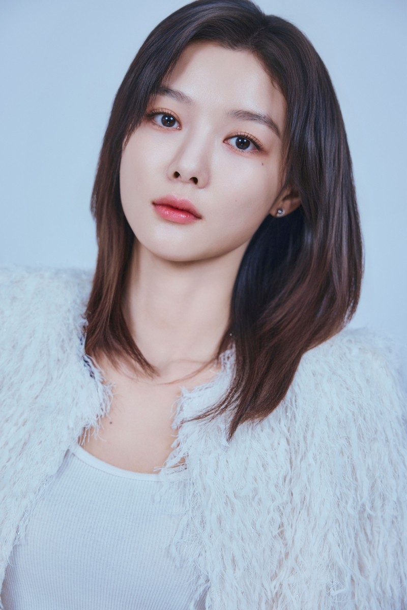 Kim Yoo Jung mong bị khán giả mắng vì vai diễn trong 'Dear X'