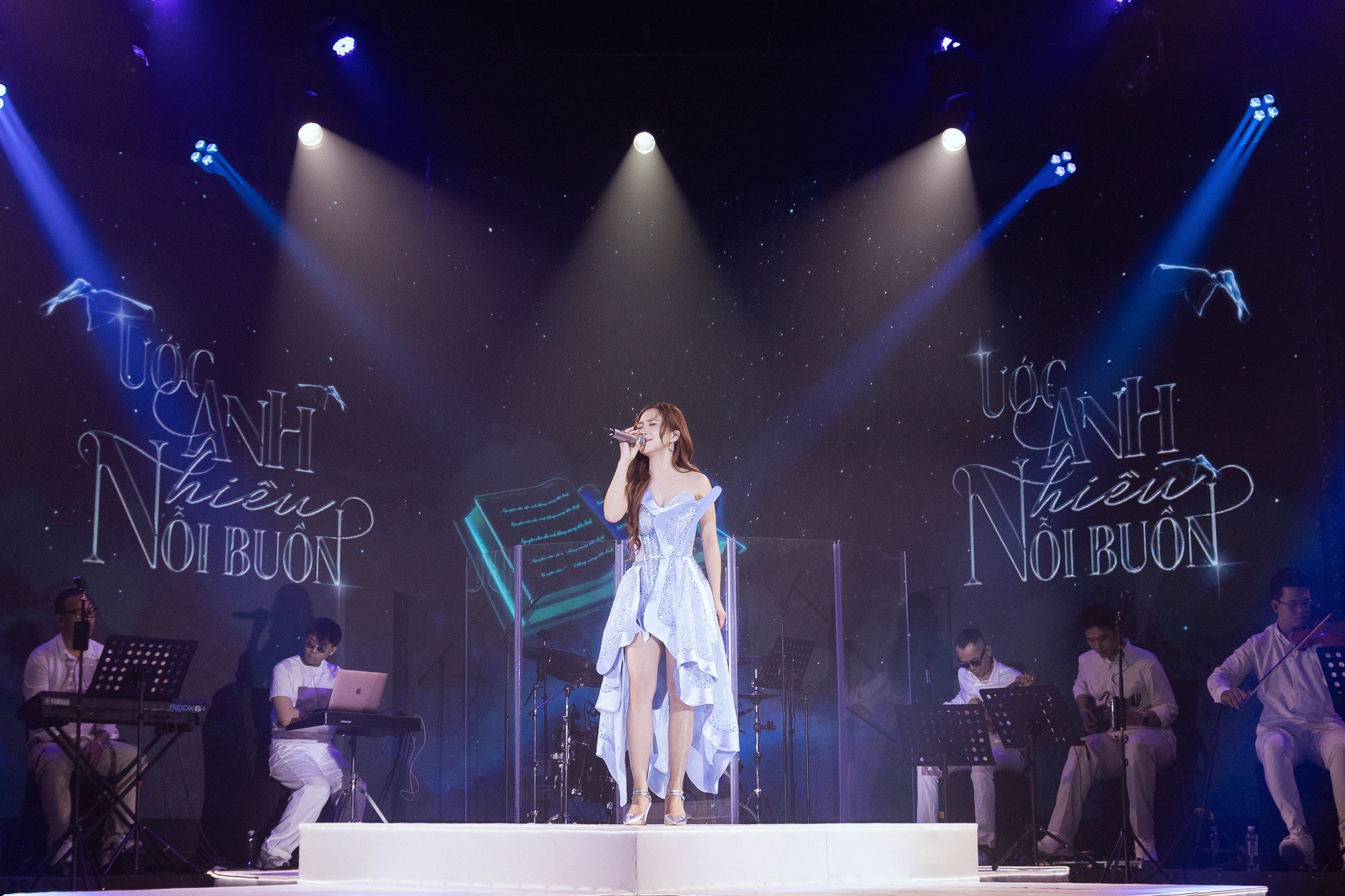 Hành trình chuyển mình đầy táo bạo từ 'Em gái mưa' đến 'Phao cứu sinh': Cú bật mới trong sự nghiệp của Hương Tràm