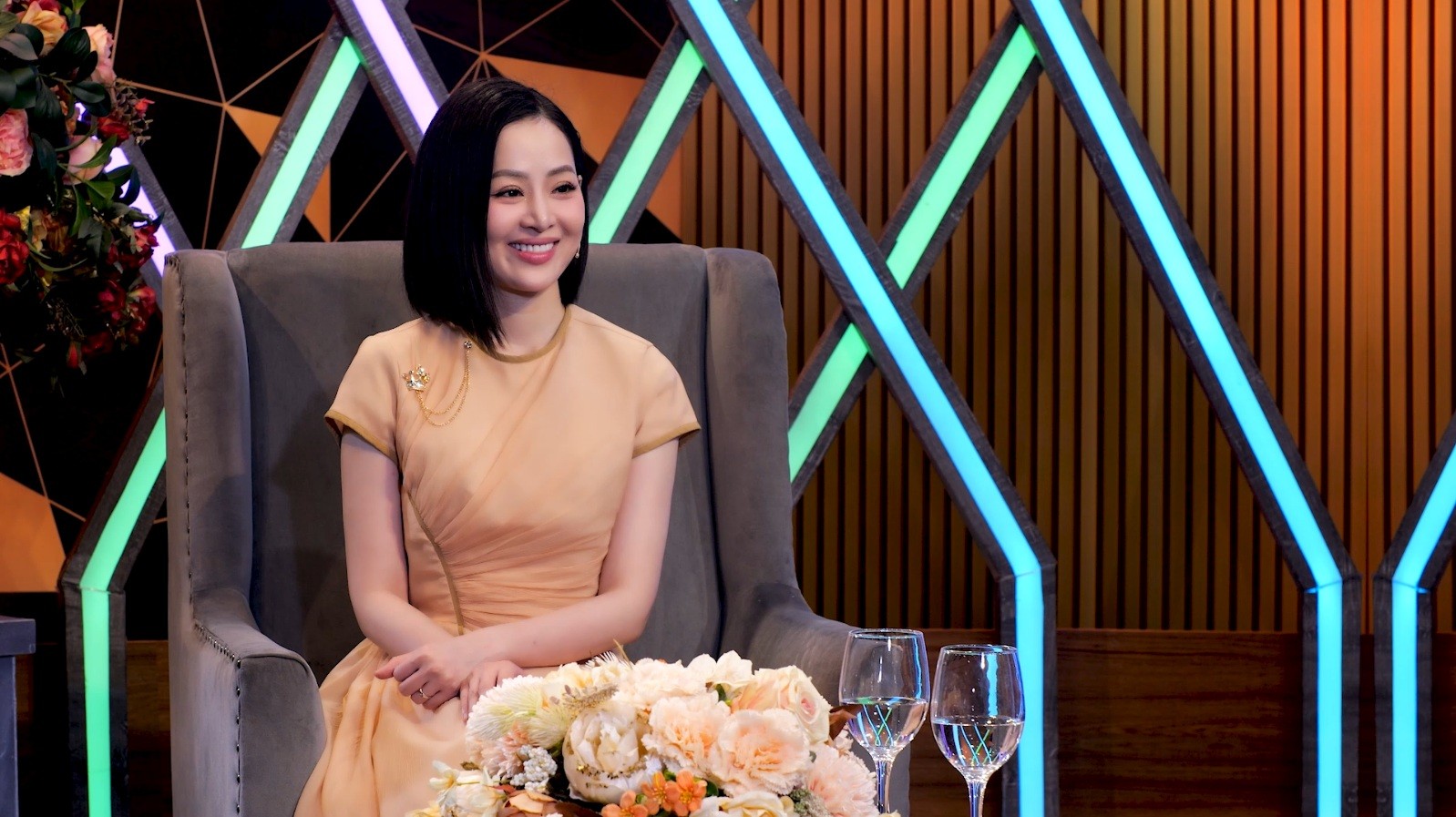 Ca sĩ Mỹ Lệ ở tuổi 53: Đã qua thời phải chứng minh tôi là ai!