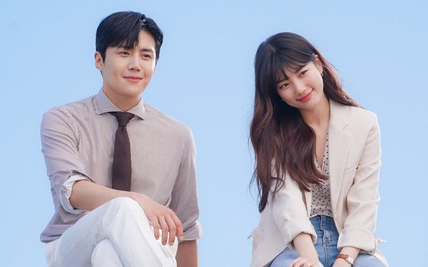 Suzy và Kim Seon Ho cùng chạy bộ ở Việt Nam