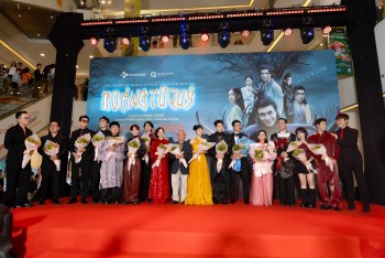 Thảm đỏ 'Hoàng tử quỷ' quy tụ loạt nghệ sĩ Việt đình đám tại buổi ra mắt