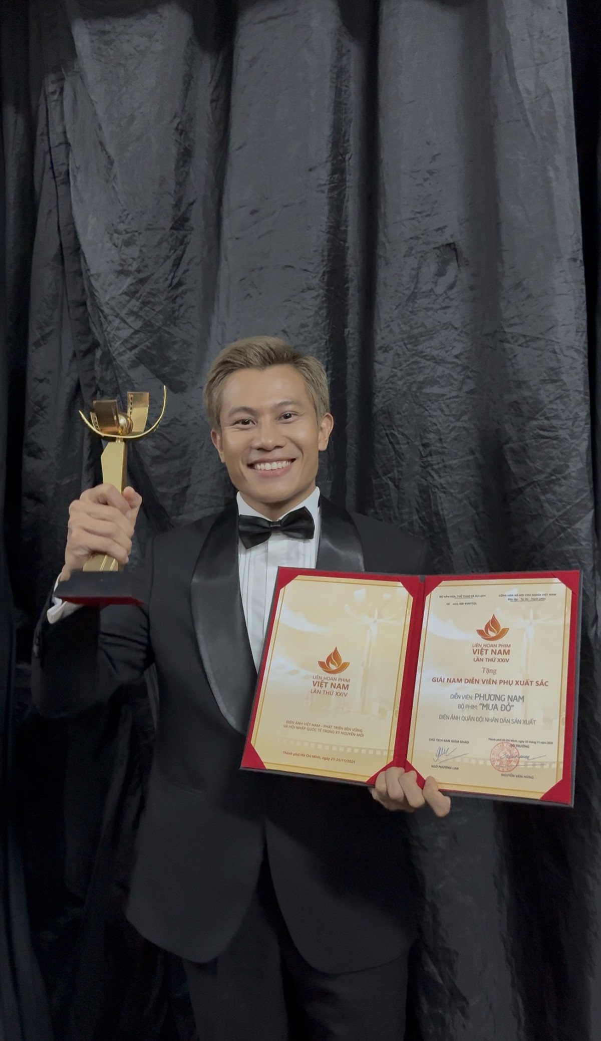 Chủ nhân giải thưởng Bông sen Vàng lần thứ 24: Họ nói gì?