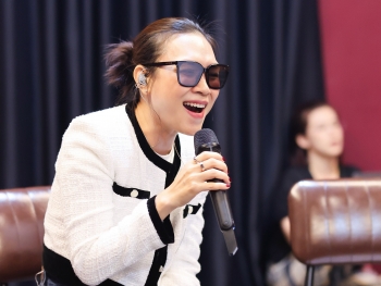 Mỹ Tâm hé lộ ca khúc chủ đề của liveshow 'See The Light', khiến fan bùng nổ cảm xúc