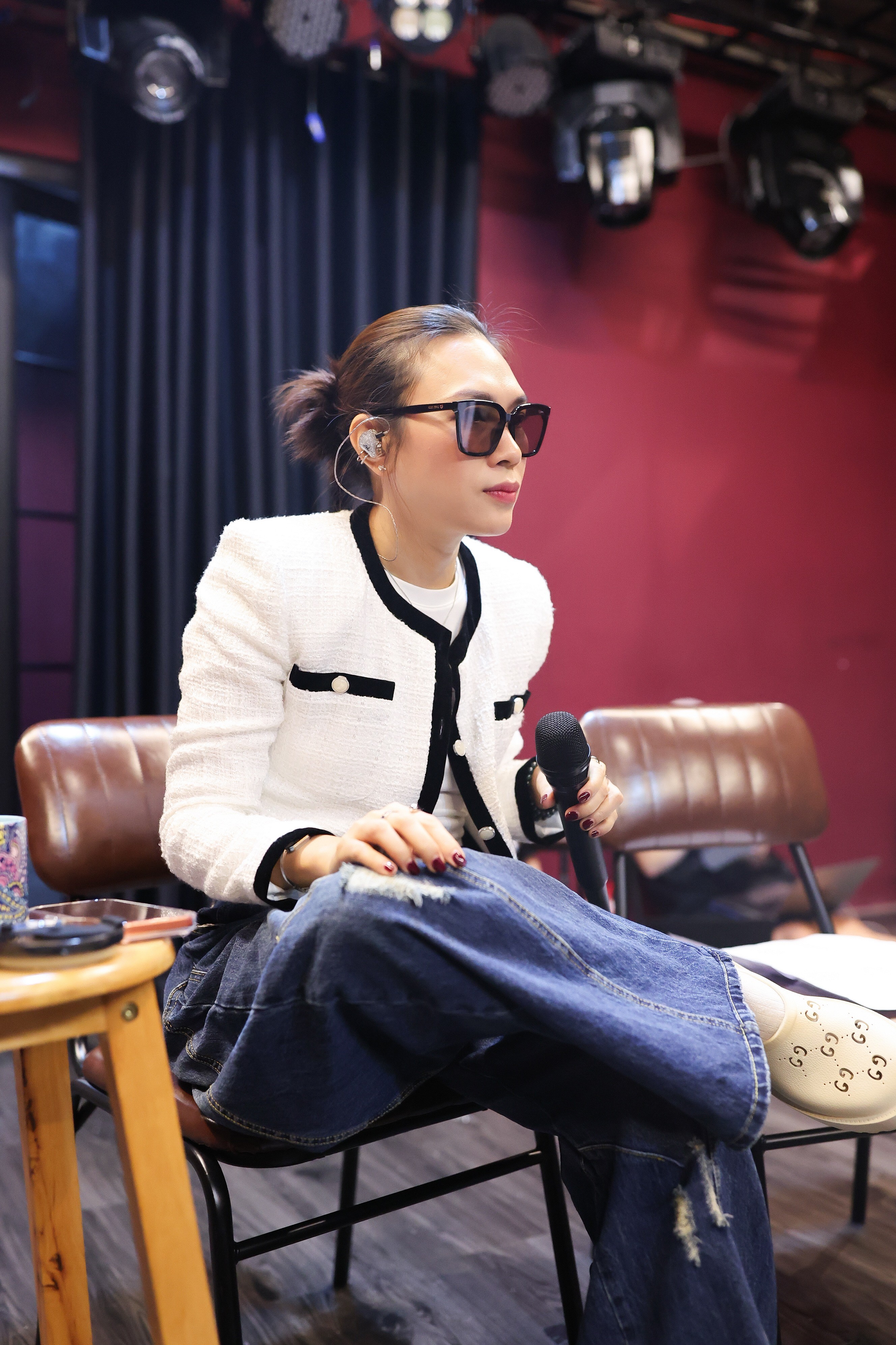 Mỹ Tâm hé lộ ca khúc chủ đề của liveshow 'See The Light', khiến fan bùng nổ cảm xúc