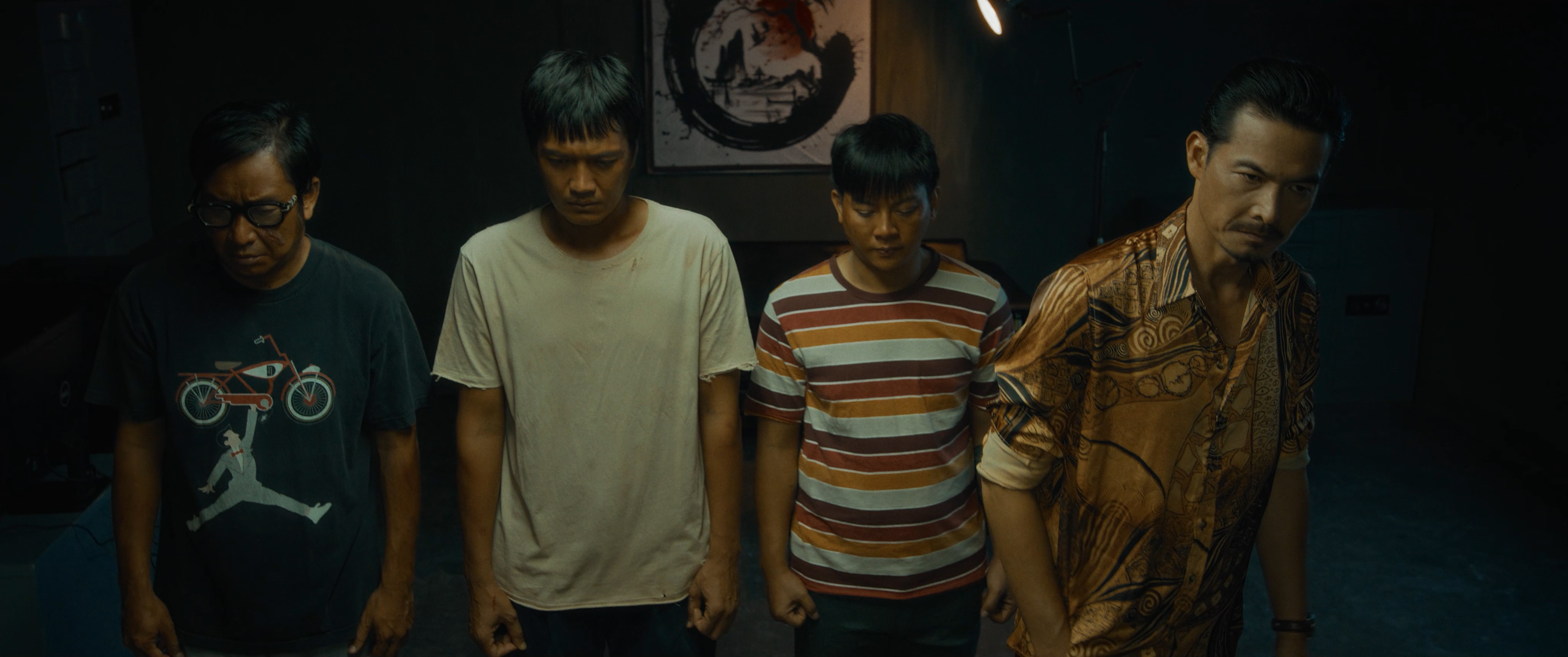 Poster 'Thiên đường máu': Quách Ngọc Ngoan lộ diện là 'trùm ác', ra tay không thương tiếc với đối phương