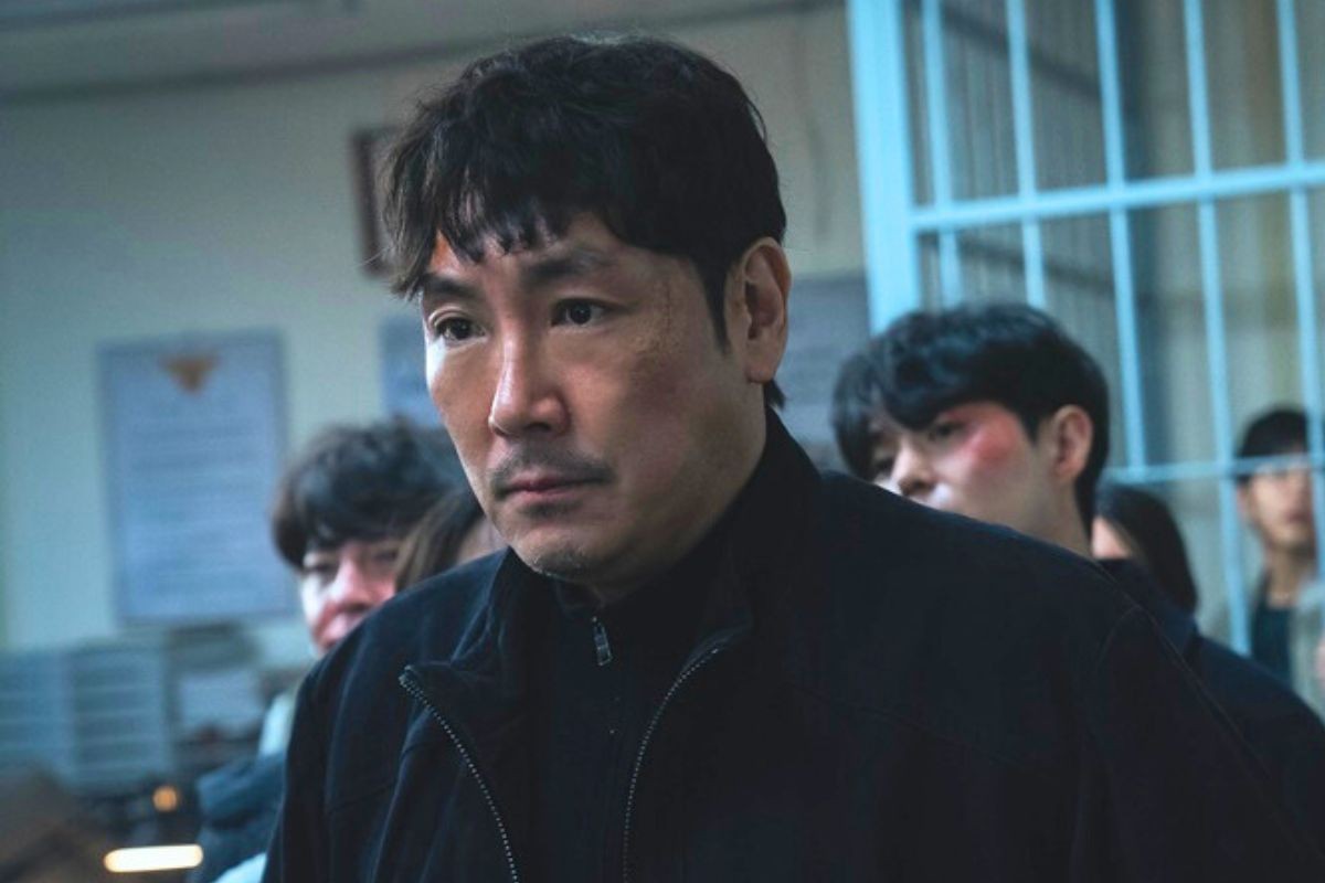 'Signal 2' đứng trước nguy cơ hoãn chiếu vì bê bối của nam chính