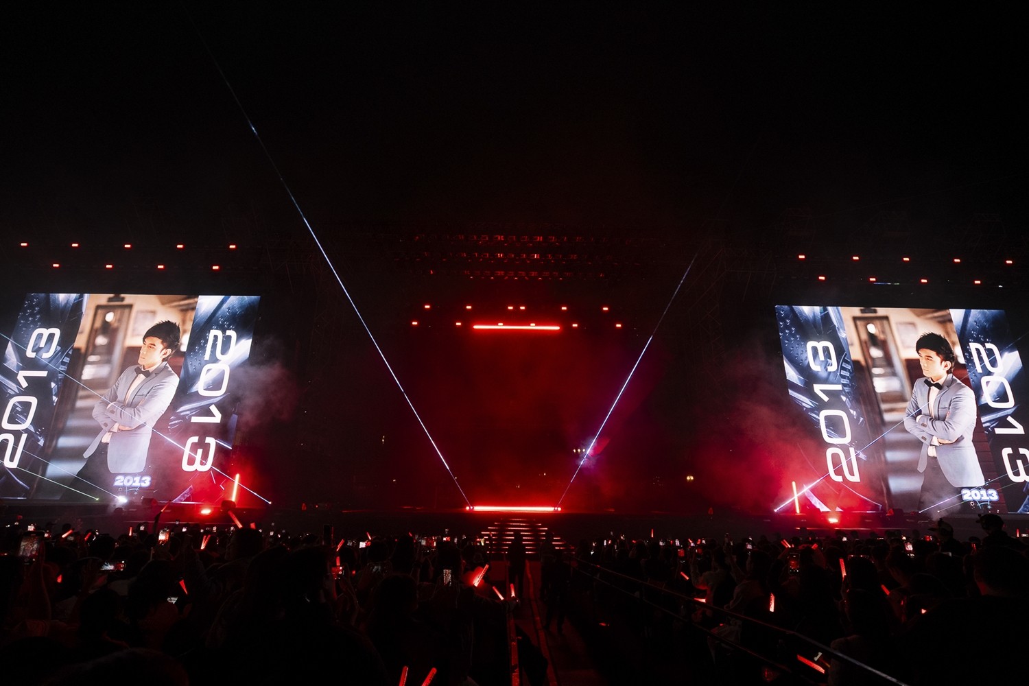 Đan Trường tung 'secrect' sau dấu ấn live concert kỷ niệm 30 năm ca hát