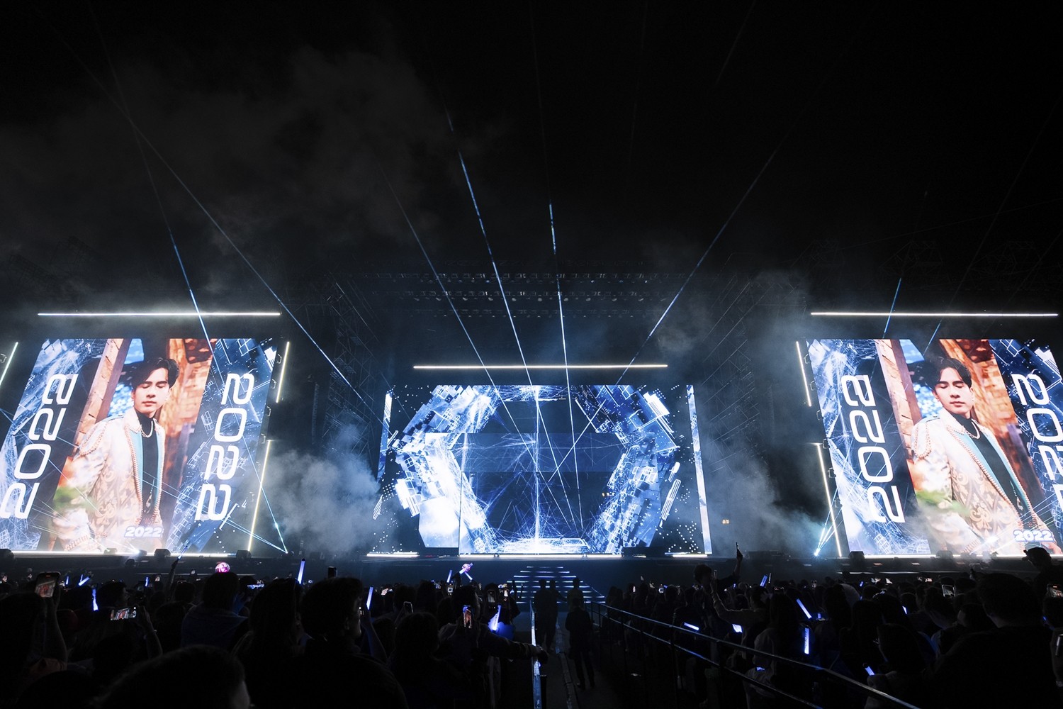 Đan Trường tung 'secrect' sau dấu ấn live concert kỷ niệm 30 năm ca hát