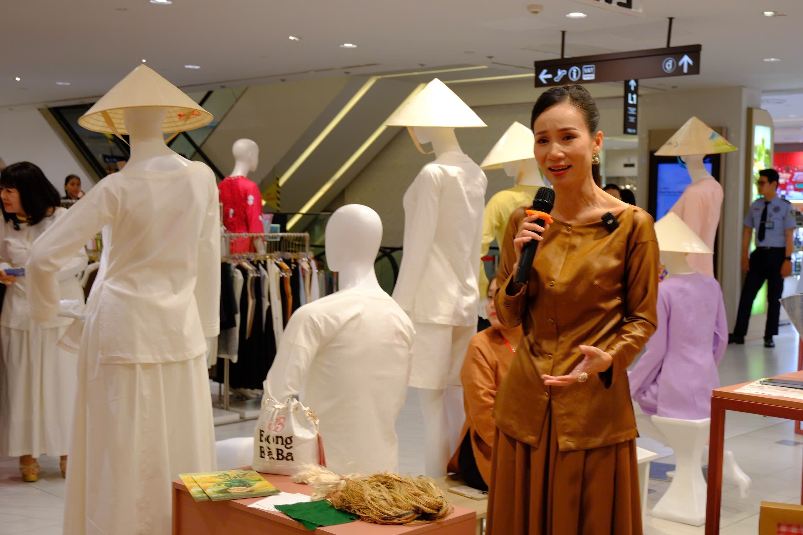 Thương hiệu Bong Bà Ba ra mắt sản phẩm di sản đầu tiên giữa lòng thành phố