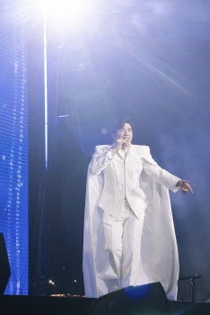 Đan Trường tung 'secrect' sau dấu ấn live concert kỷ niệm 30 năm ca hát