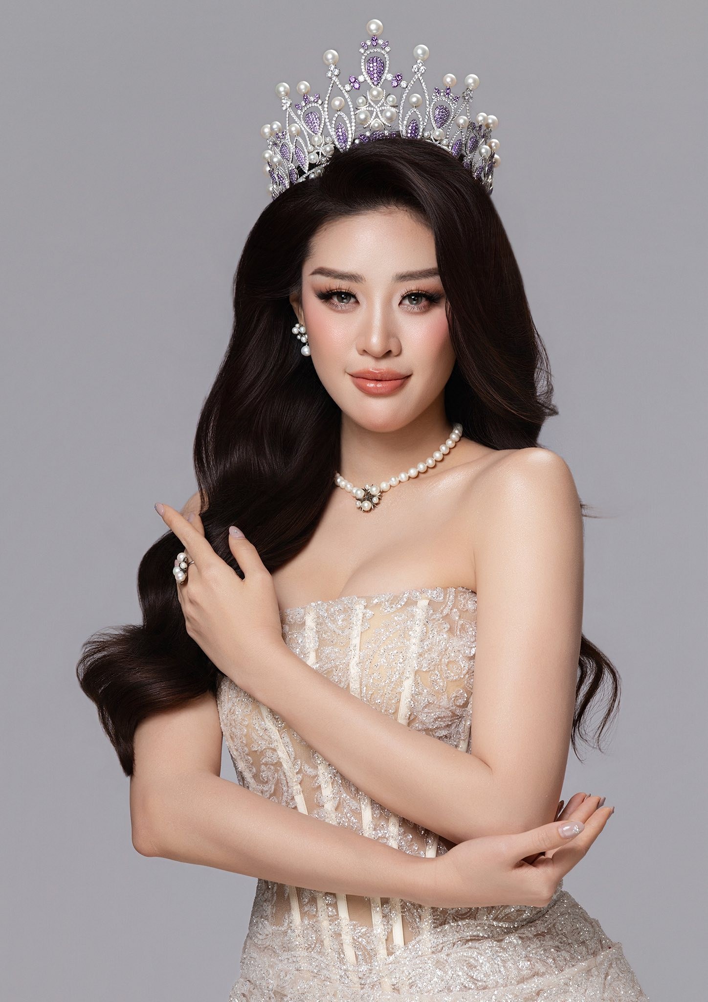 Hoa hậu Khánh Vân 'hé lộ' món quà đặc biệt của ông xã - nhiếp ảnh gia Nguyễn Long