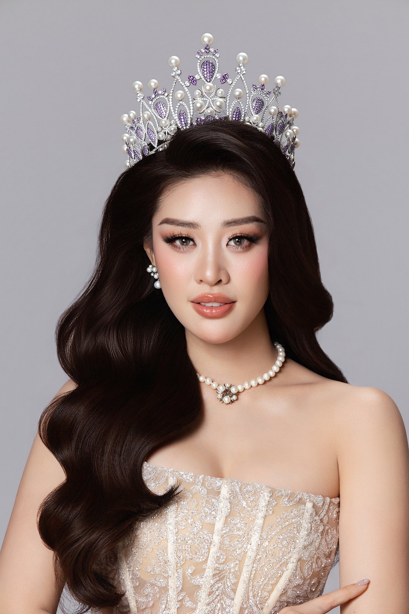 Hoa hậu Khánh Vân 'hé lộ' món quà đặc biệt của ông xã - nhiếp ảnh gia Nguyễn Long