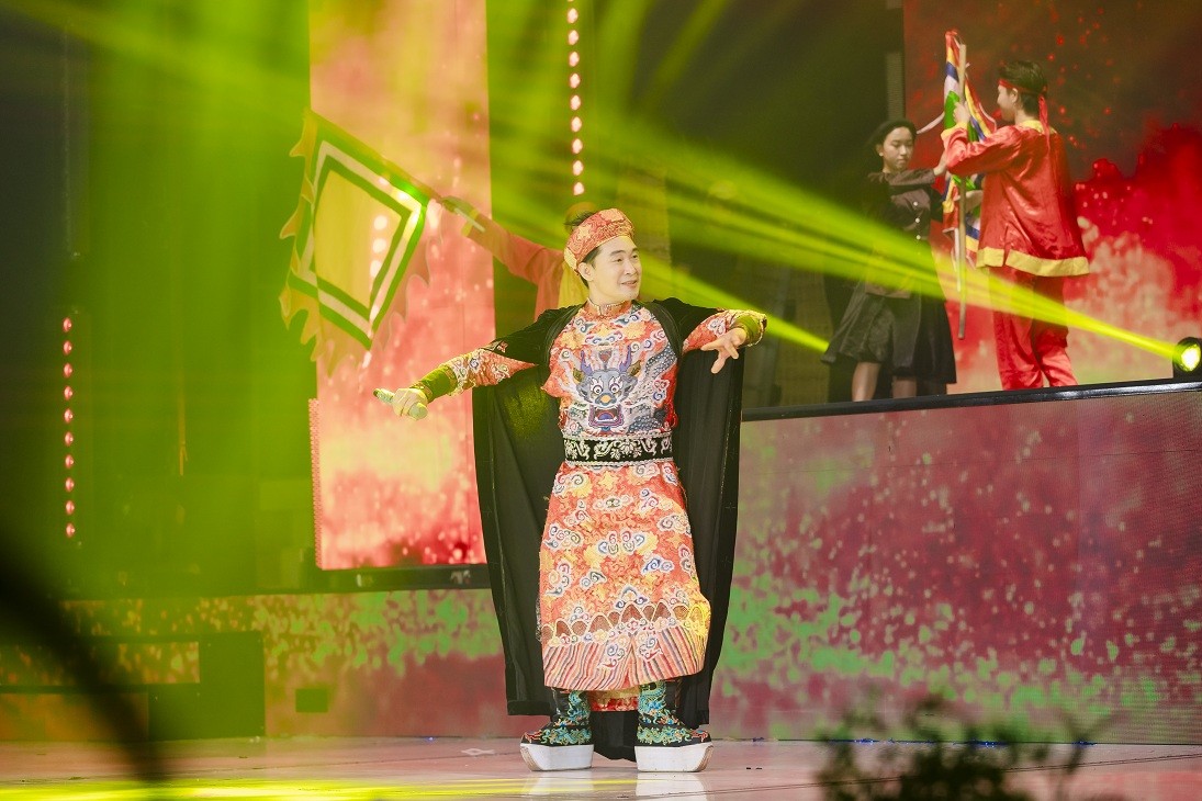 Đông đảo nghệ sĩ Việt đồng hành với chương trình 'Tình người giữa bão lũ'