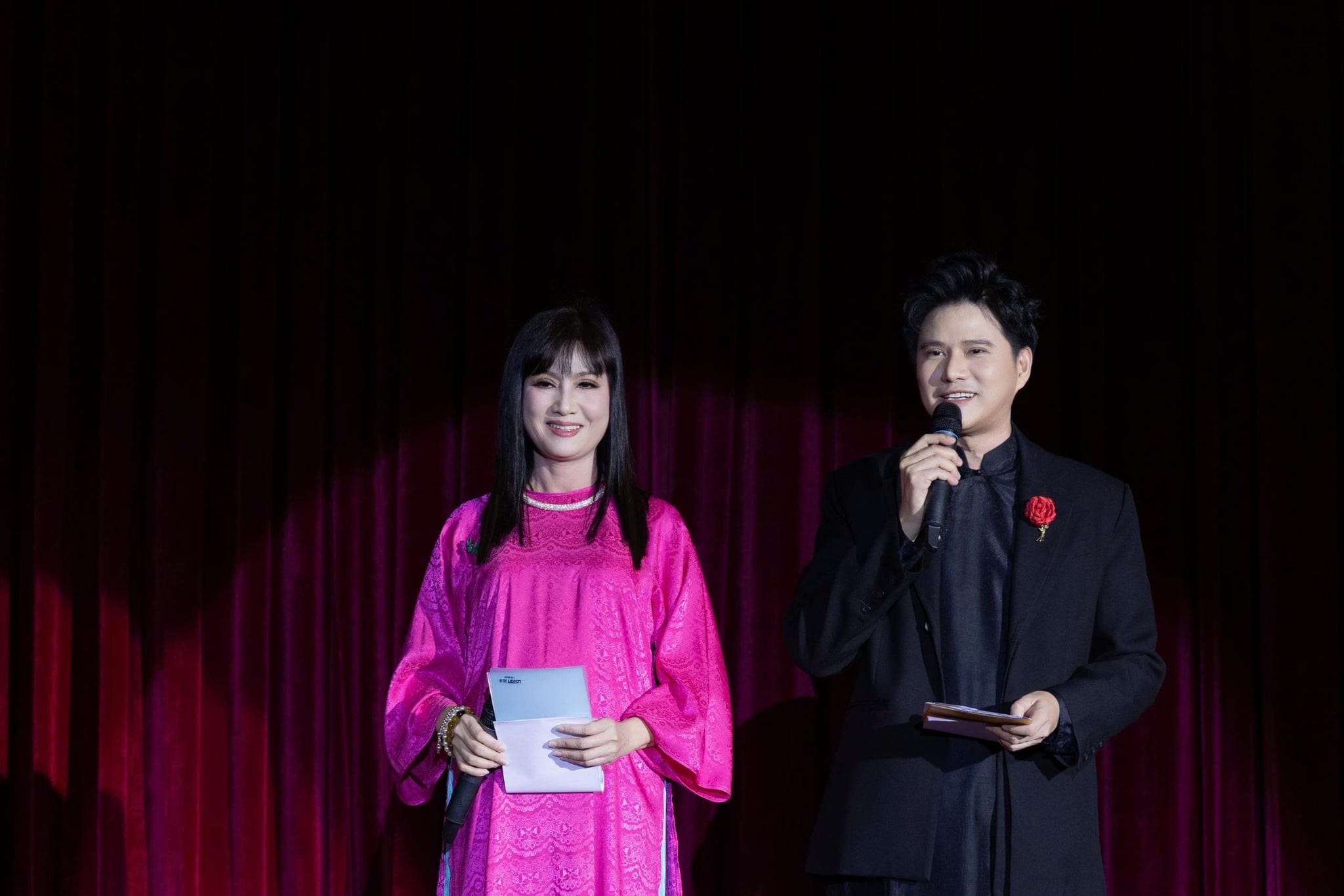 Đông đảo nghệ sĩ Việt đồng hành với chương trình 'Tình người giữa bão lũ'