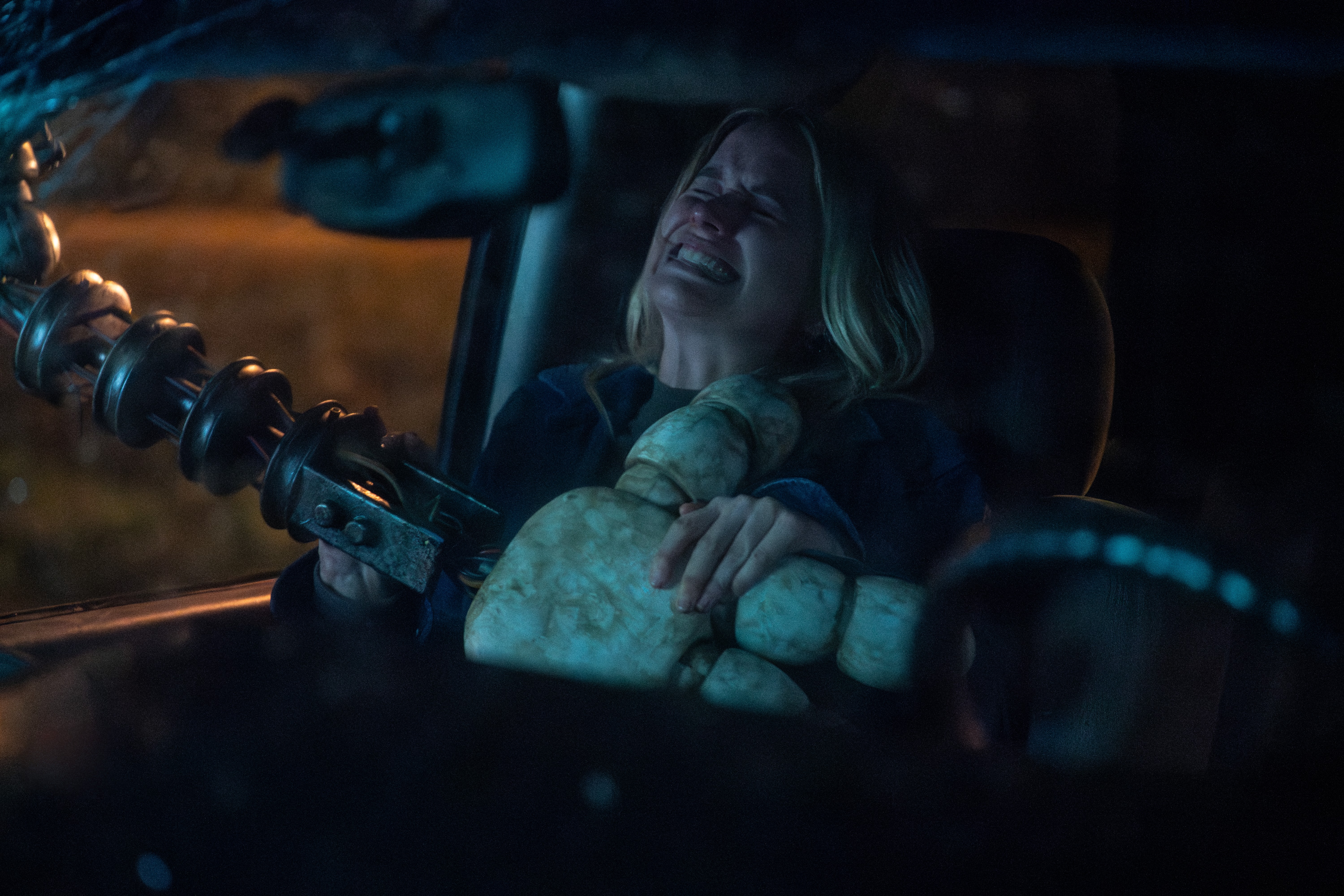 3 điểm sáng giúp 'Năm đêm kinh hoàng 2' được khen là bản chuyển thể ám ảnh nhất của thương hiệu