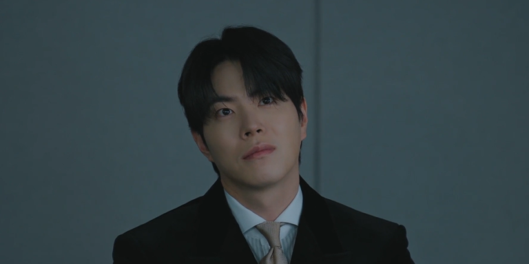 Nữ chính trở lại bí ẩn báo hiệu mùa 2 'Dear X'?