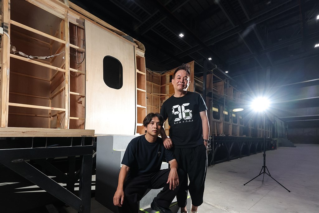 '96 phút sinh tử': Xứng đáng siêu phẩm Top 1 phòng vé 2025, xem mà 'đau tim' đến từng giây