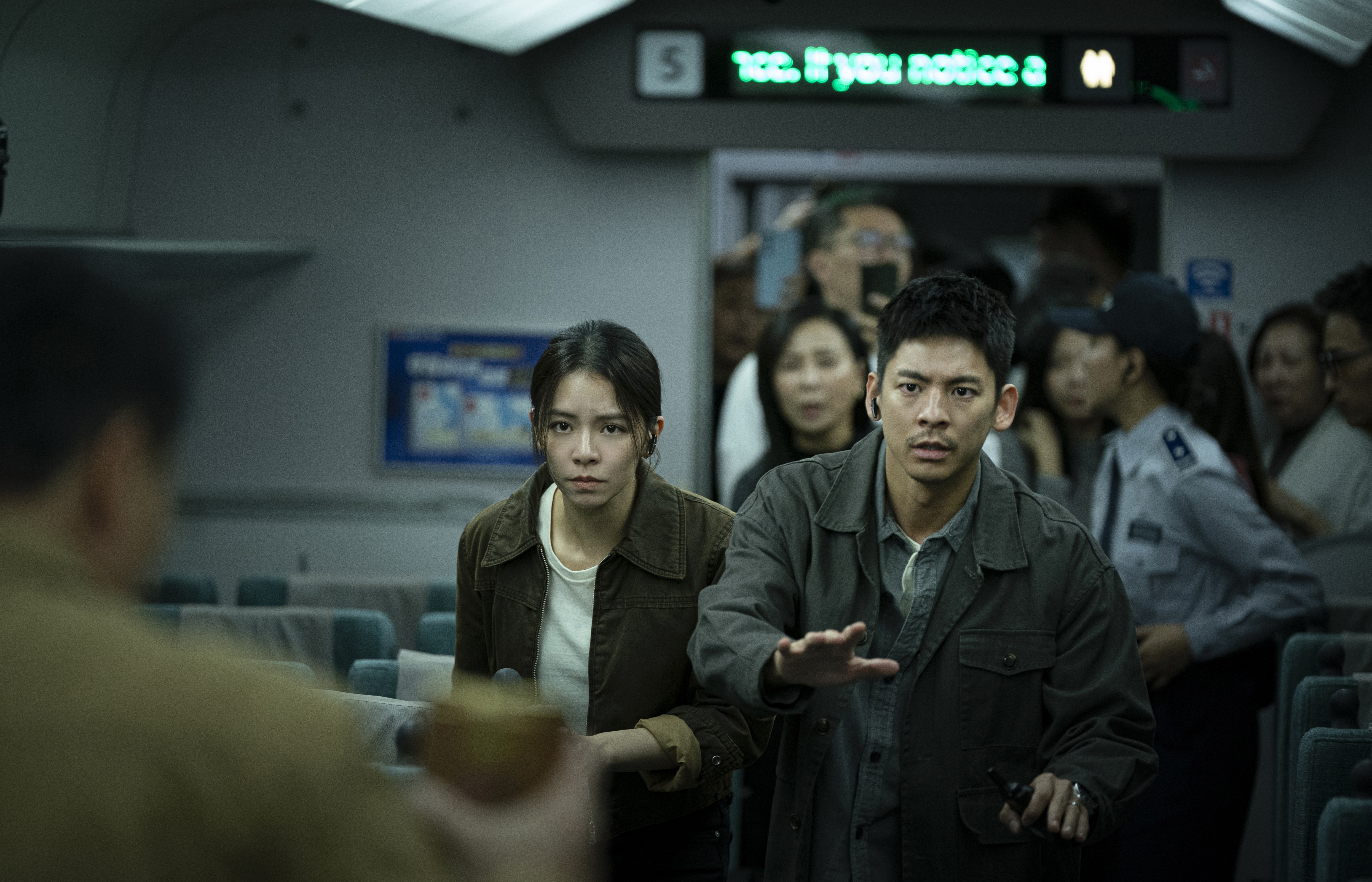 '96 phút sinh tử': Xứng đáng siêu phẩm Top 1 phòng vé 2025, xem mà 'đau tim' đến từng giây