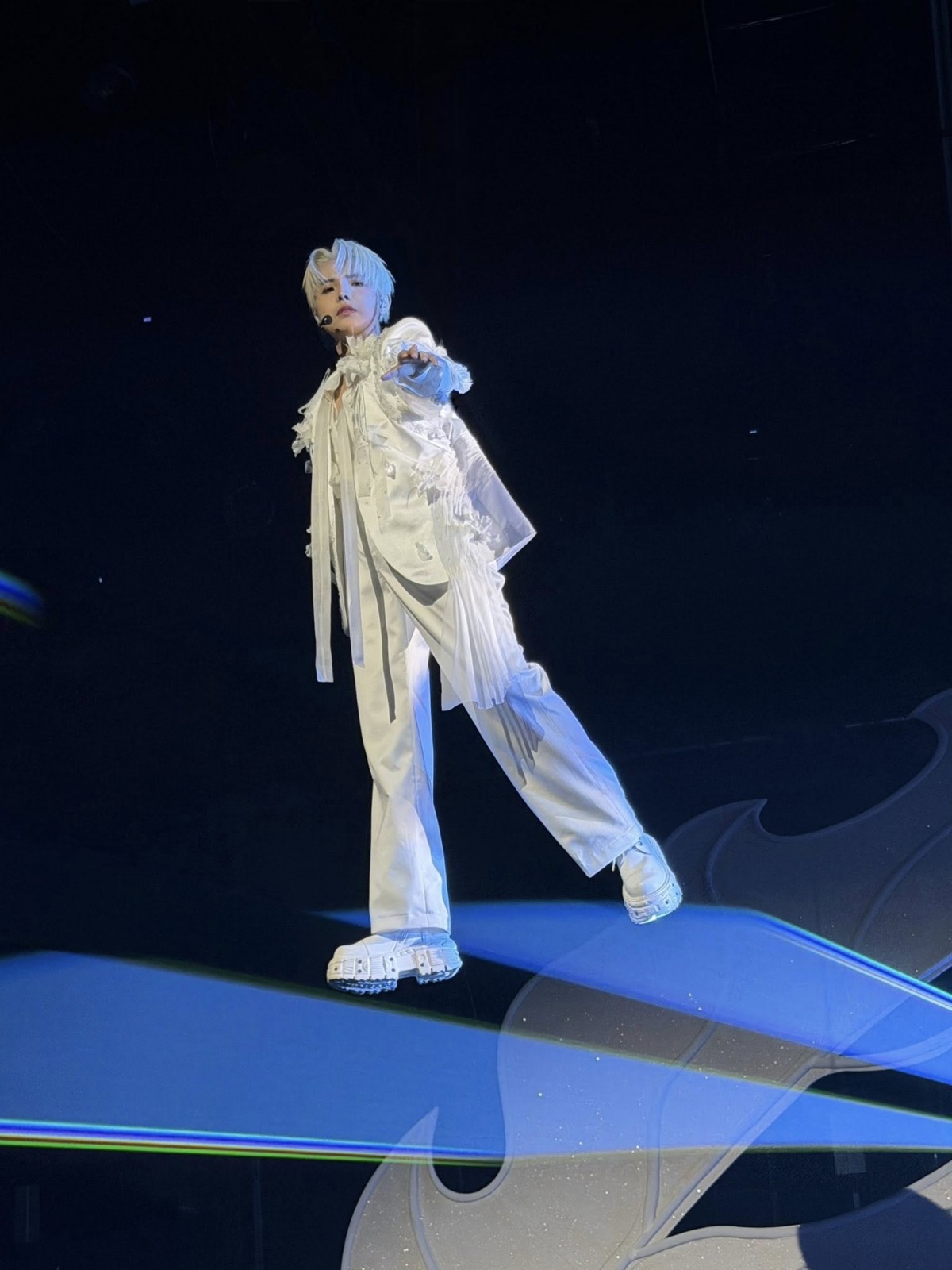 Vũ Cát Tường bị tố đạo nhái NCT?