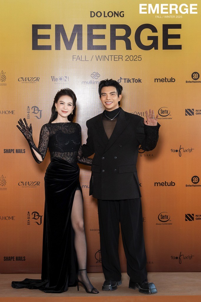 Diễn viên - Siêu mẫu Ngọc Nga diện đồ NTK Đỗ long 'khoe' vóc dáng chuẩn