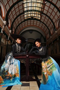 Top 2 'Miss Cosmo 2024' khoe sắc trong tà áo dài, quảng bá văn hóa Việt trước thềm khép lại nhiệm kỳ rực rỡ