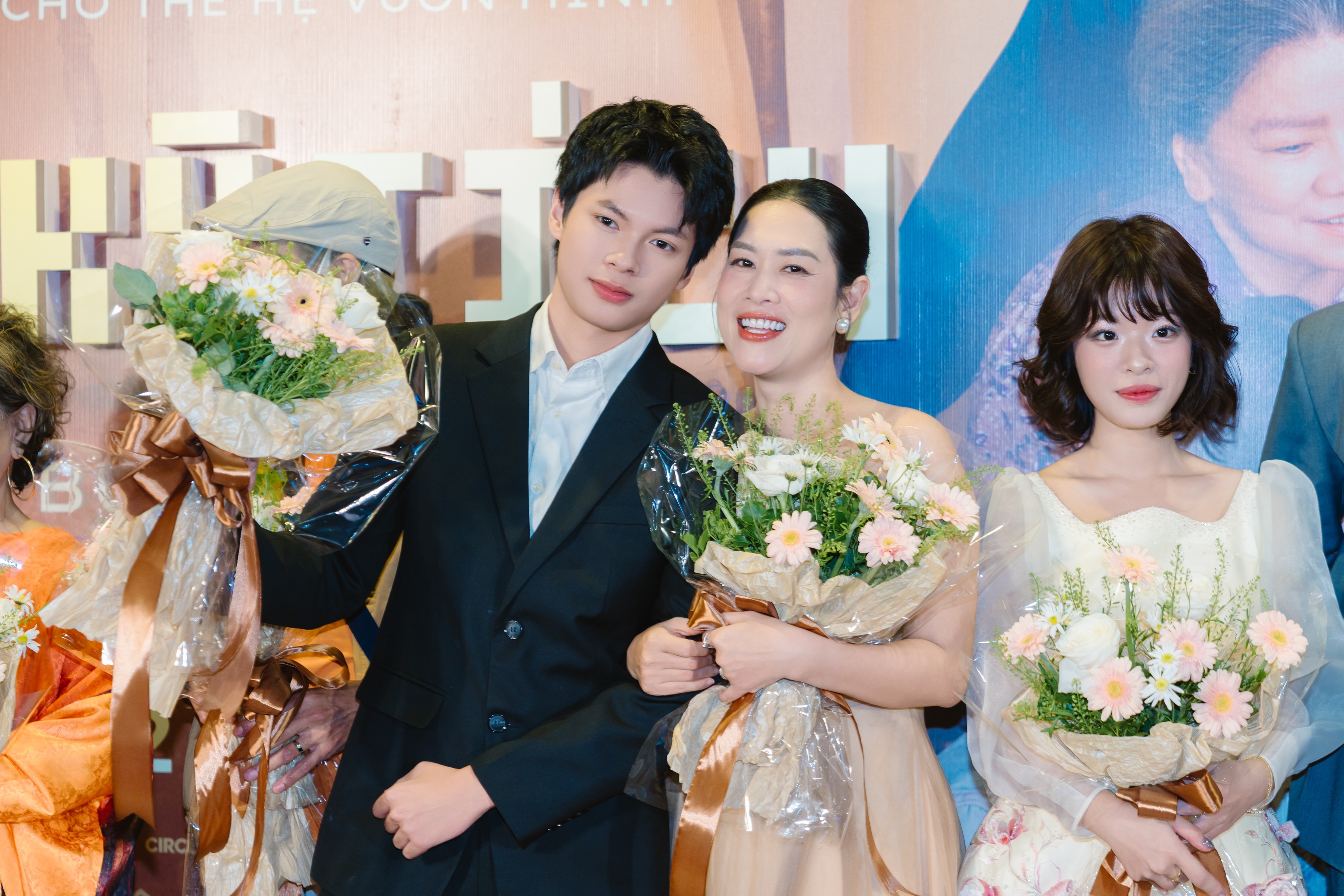 Xúc động khi xem đạo diễn Hoàng Nam kể về một 'Thế hệ kỳ tích'