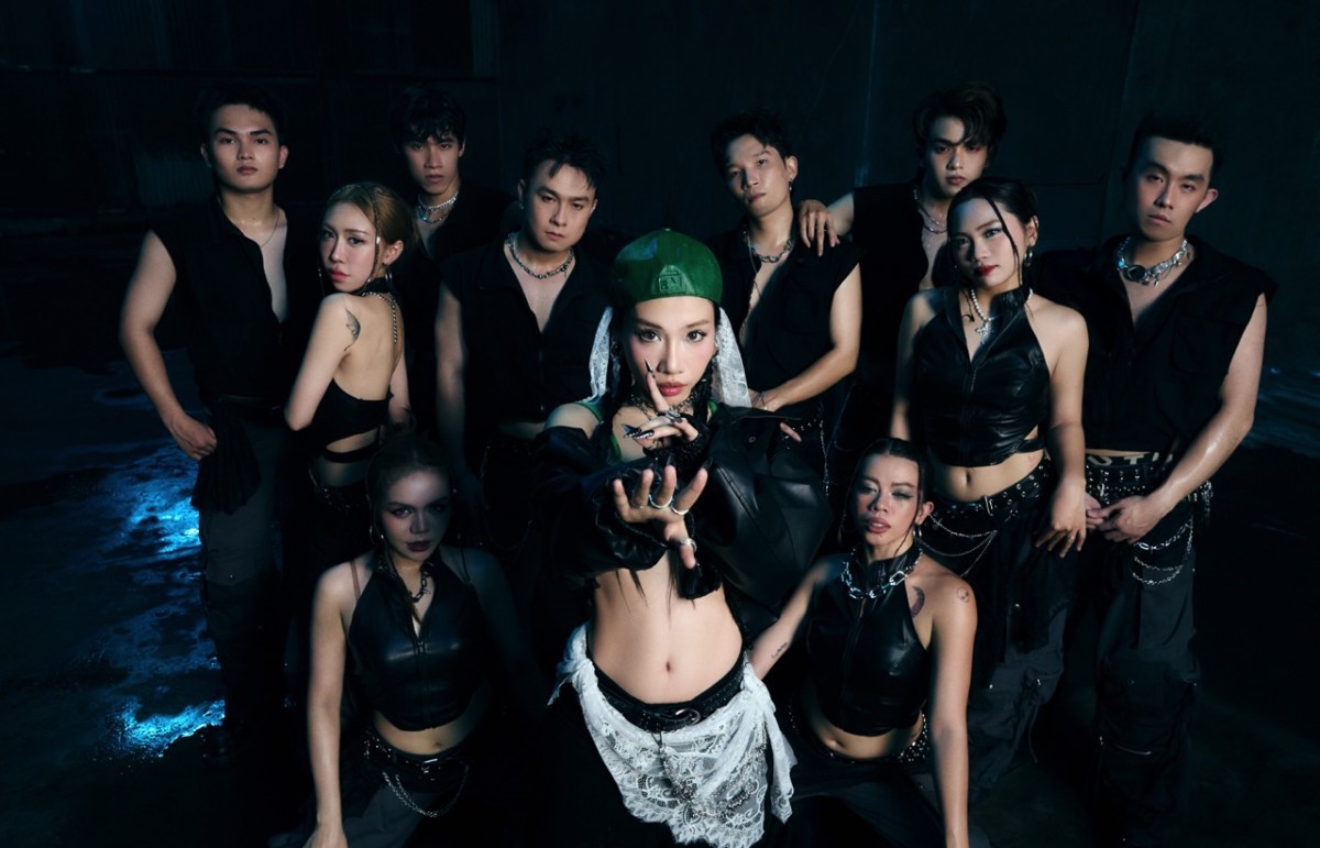 Quay trở lại với âm nhạc, Hằng BingBoong khoe khéo chuyện mình đã sẵn sàng với tình yêu