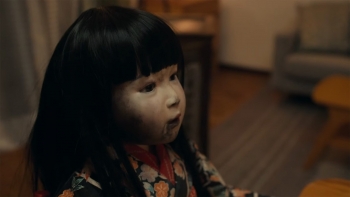 'Kumanthong Nhật Bản' tạo hiệu ứng rùng rợn, trở thành phim búp bê ma ám nổi bật trên thị trường Việt