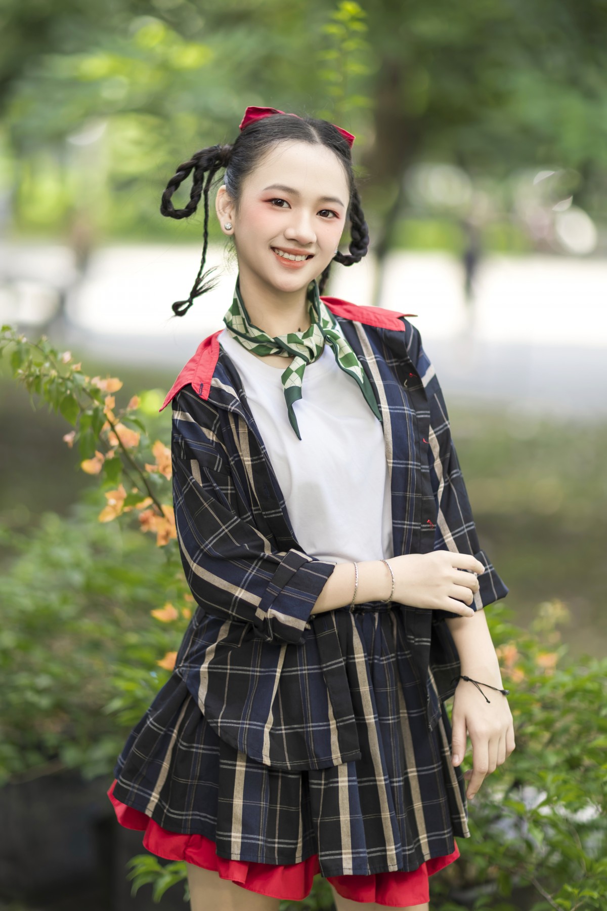 Nghệ sĩ – Kỷ lục gia Trúc Thy: Tham quan 50 quốc gia để nghiên cứu về giáo dục