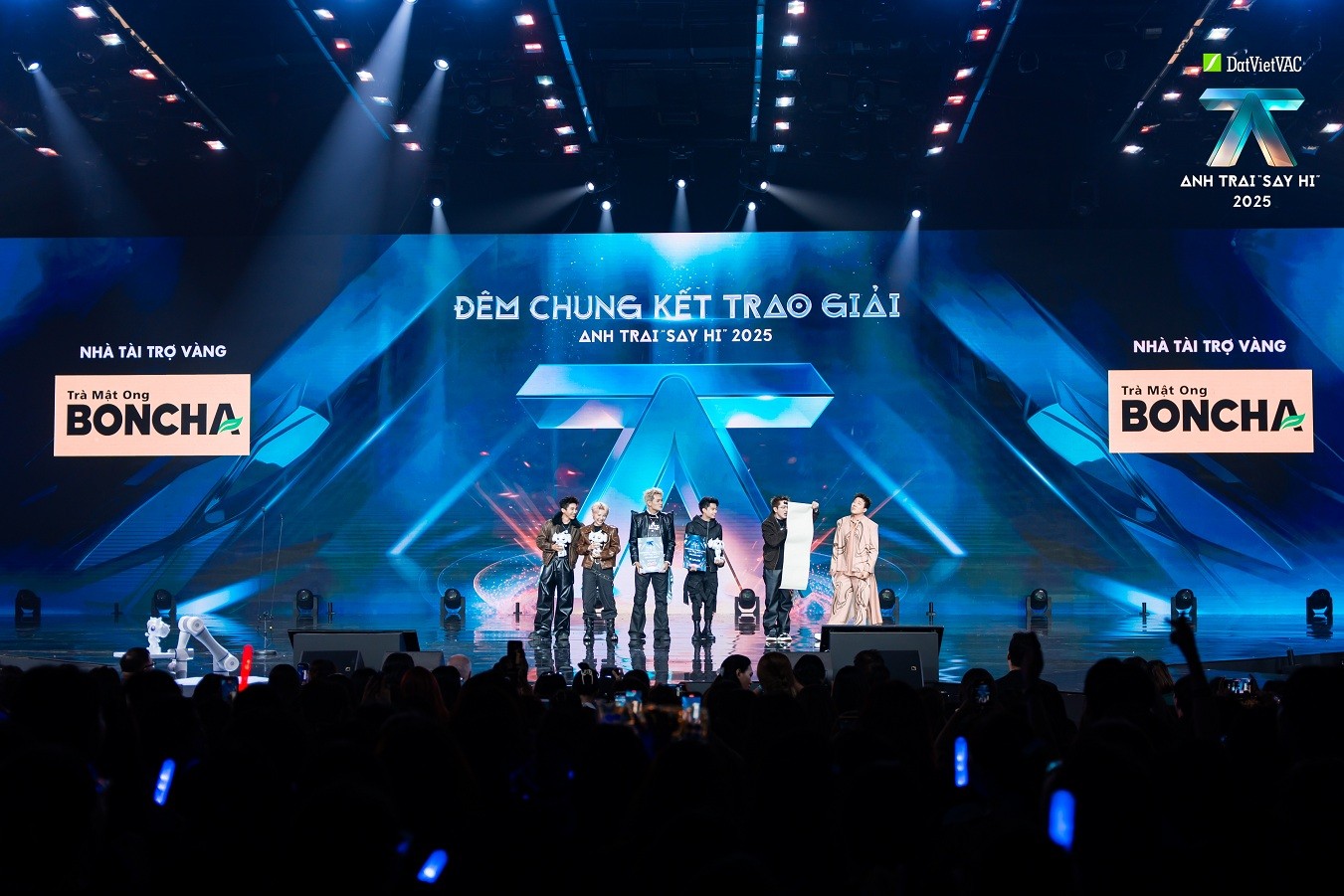 Anh trai Negav chính thức trở thành Quán quân 'Anh trai 'Say Hi' 2025' do khán giả bình chọn