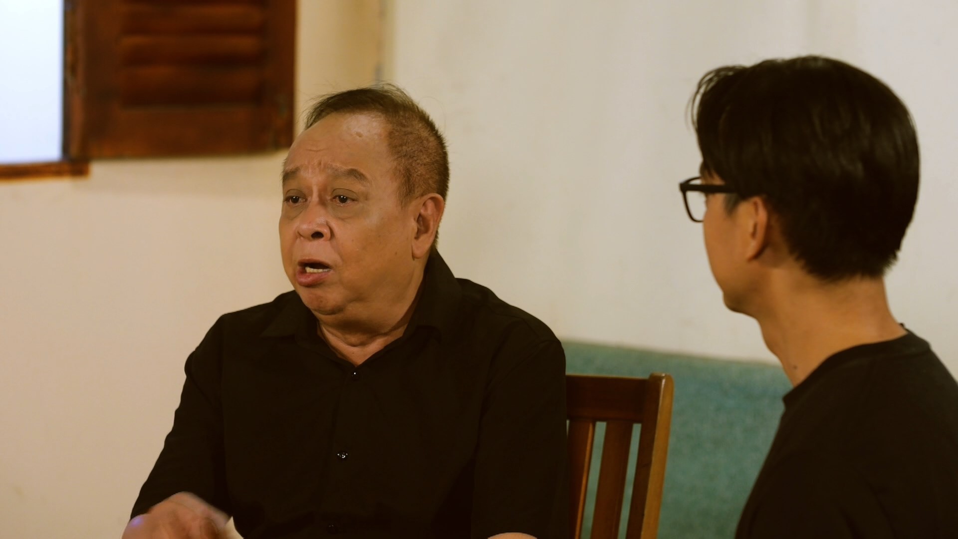 'Xóm trọ Thanh Xuân': Tuyền Mập trổ tài nắn xương khớp cho Tiểu Bảo Quốc và cái kết phải nhập viện