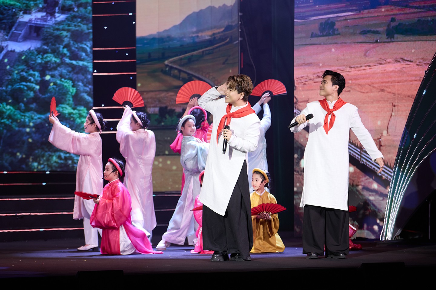 DTAP - Nhà sản xuất âm nhạc trẻ đầu tiên được vinh danh tại Giải thưởng toàn quốc về Thông tin đối ngoại