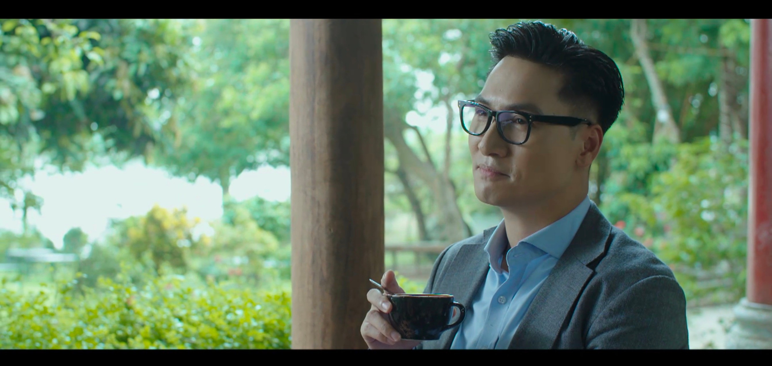 Triển và Ông Sách: Hai ứng viên 'trùm cuối' đầy bí ẩn trong 'Lằn ranh'