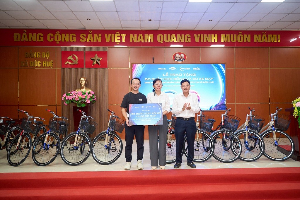 Thí sinh 'Miss Cosmo 2025' tạo dấu ấn nhân ái qua loạt hoạt động cộng đồng ý nghĩa tại TP. HCM và Tây Ninh