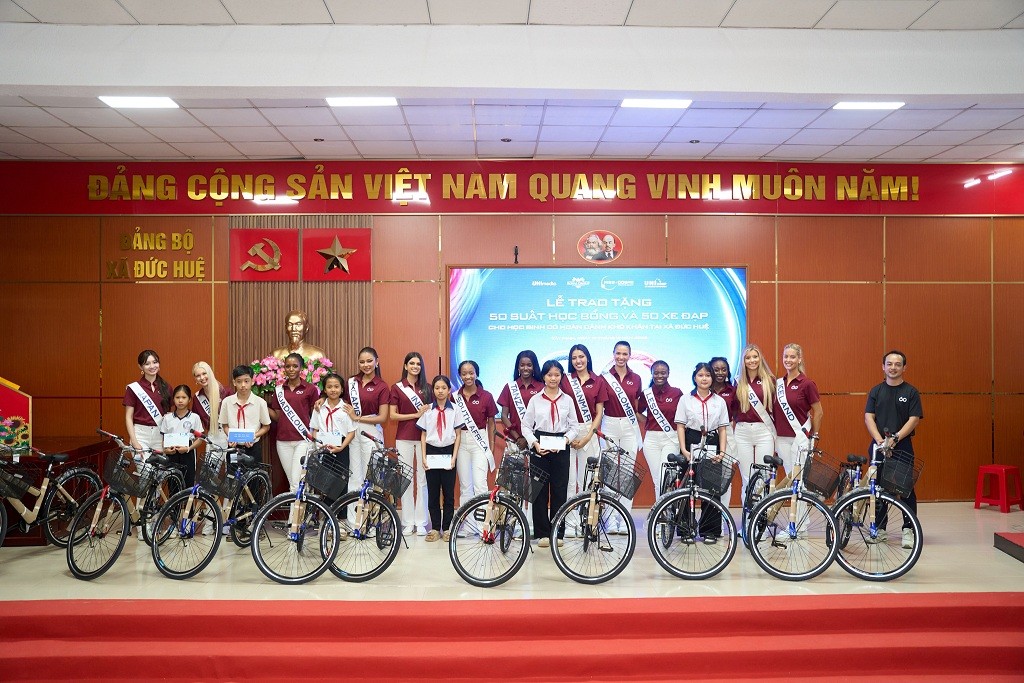 Thí sinh 'Miss Cosmo 2025' tạo dấu ấn nhân ái qua loạt hoạt động cộng đồng ý nghĩa tại TP. HCM và Tây Ninh